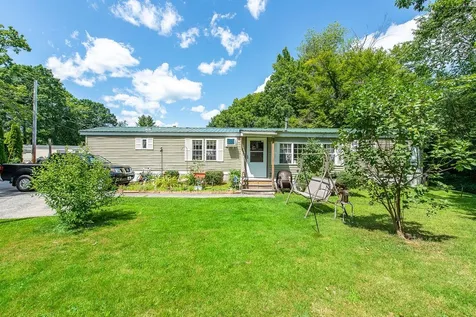 2 Hemlock Street Exeter NH 03833