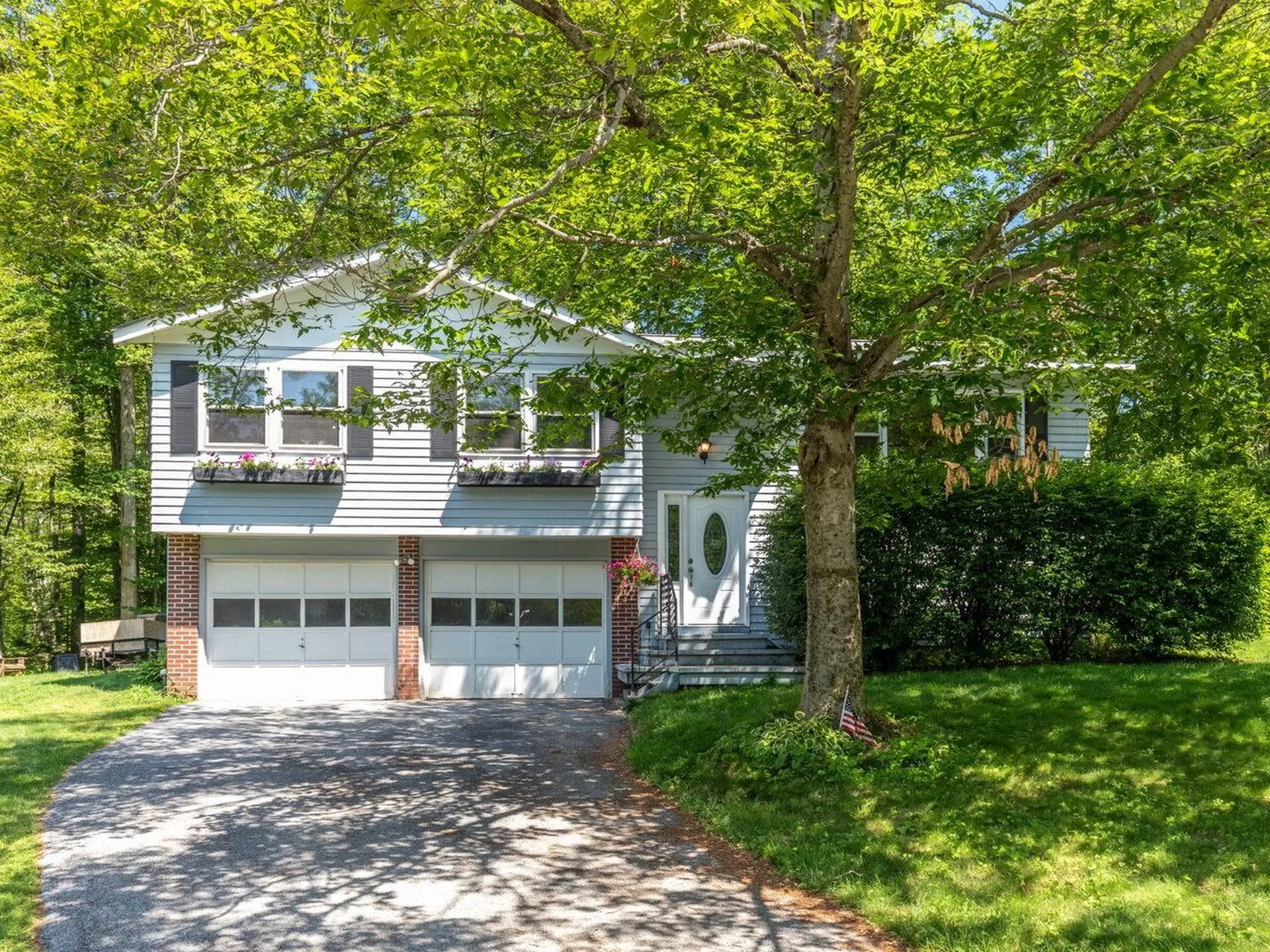 22 Alderbrook Road Essex VT 05452
