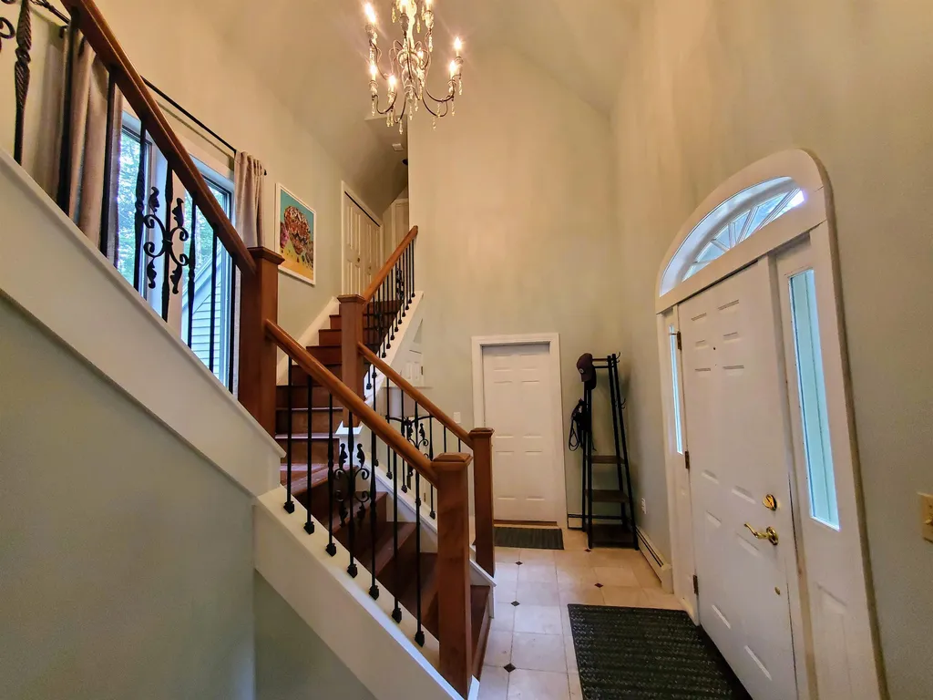 74 Redfield Proctor Road Hartford VT 05059