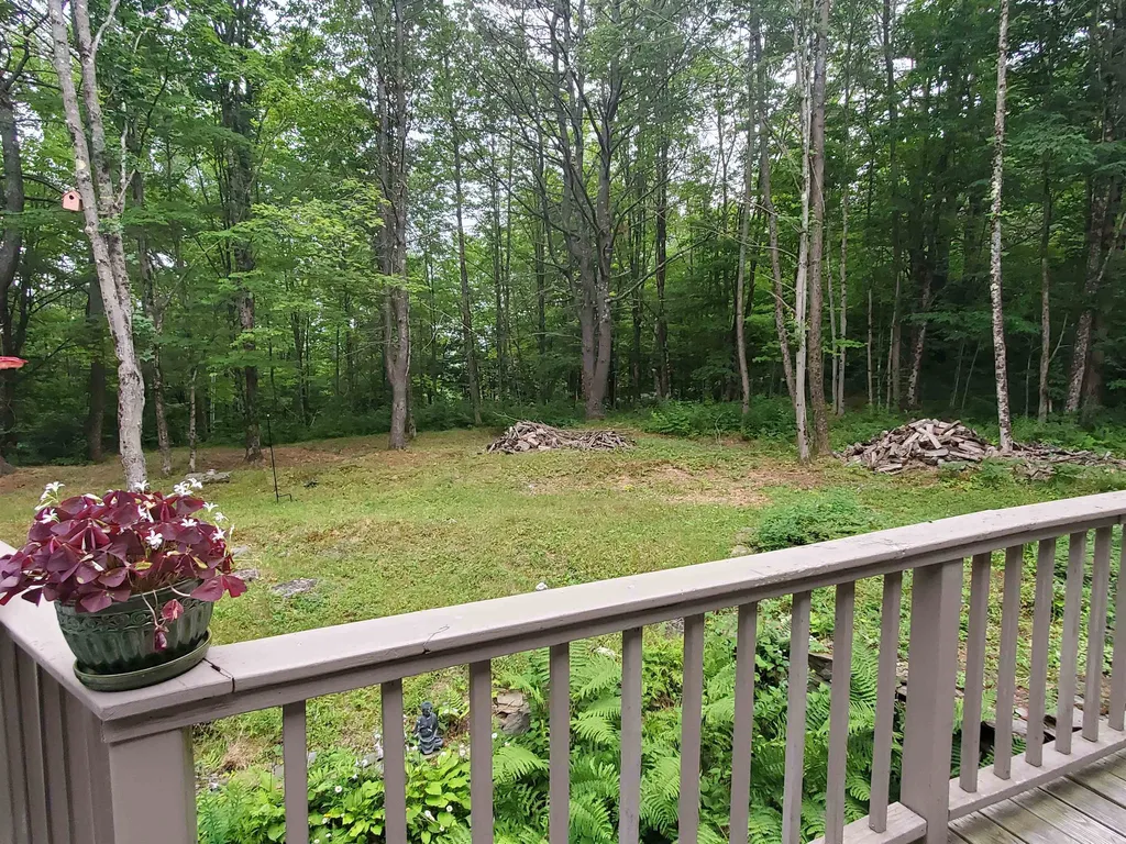 74 Redfield Proctor Road Hartford VT 05059