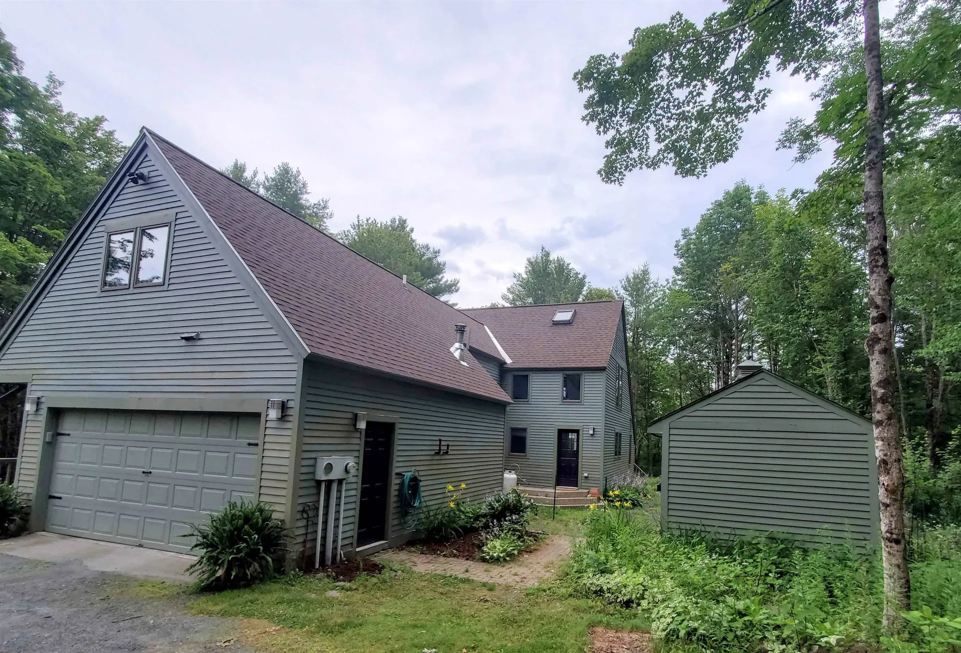 74 Redfield Proctor Road Hartford VT 05059