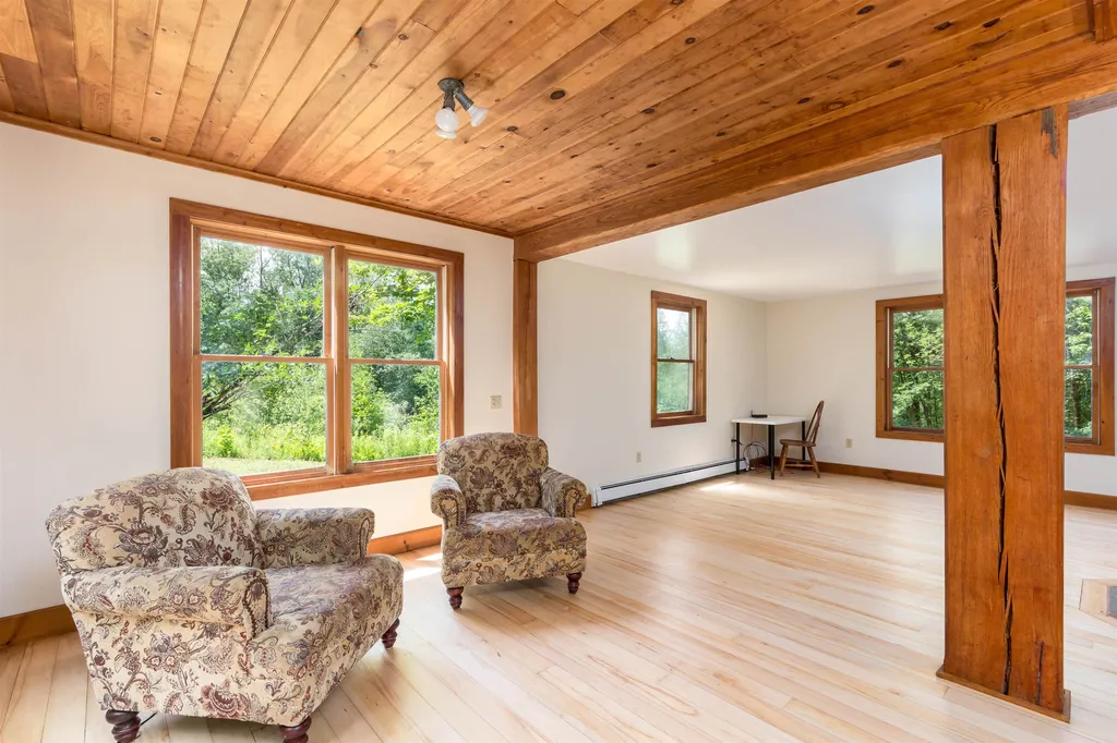 3233 South Road Williston VT 05495