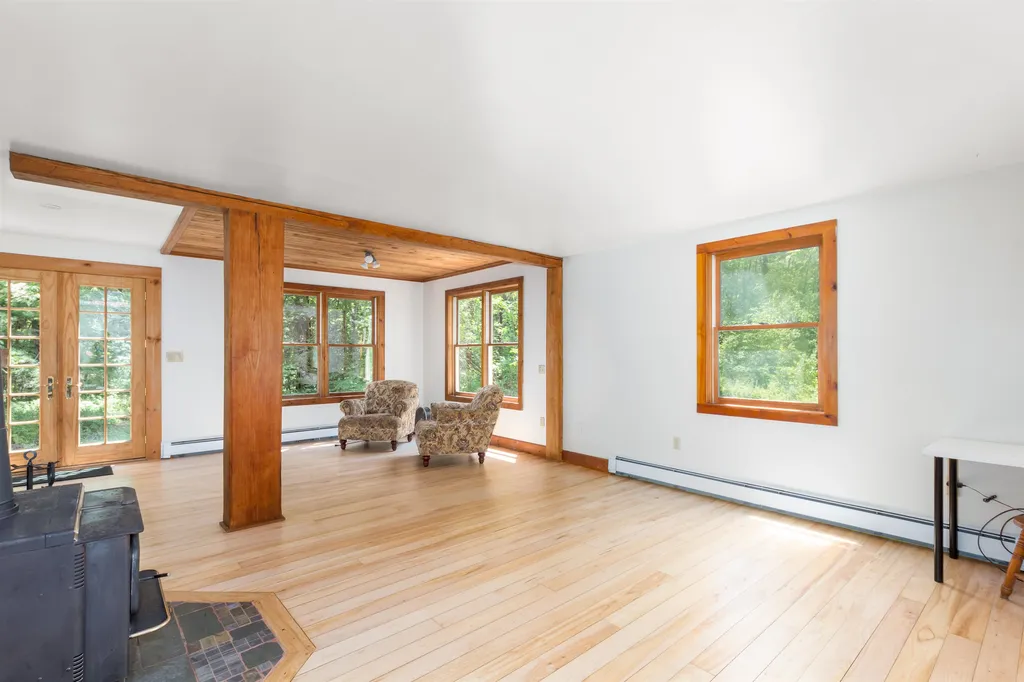 3233 South Road Williston VT 05495