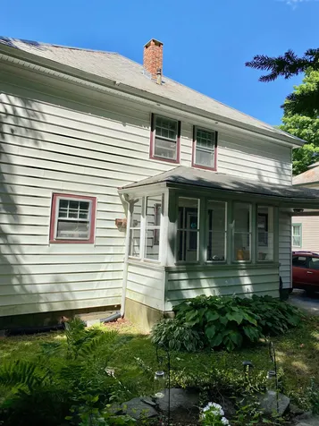 212-214 Maple Street Brattleboro VT 05301