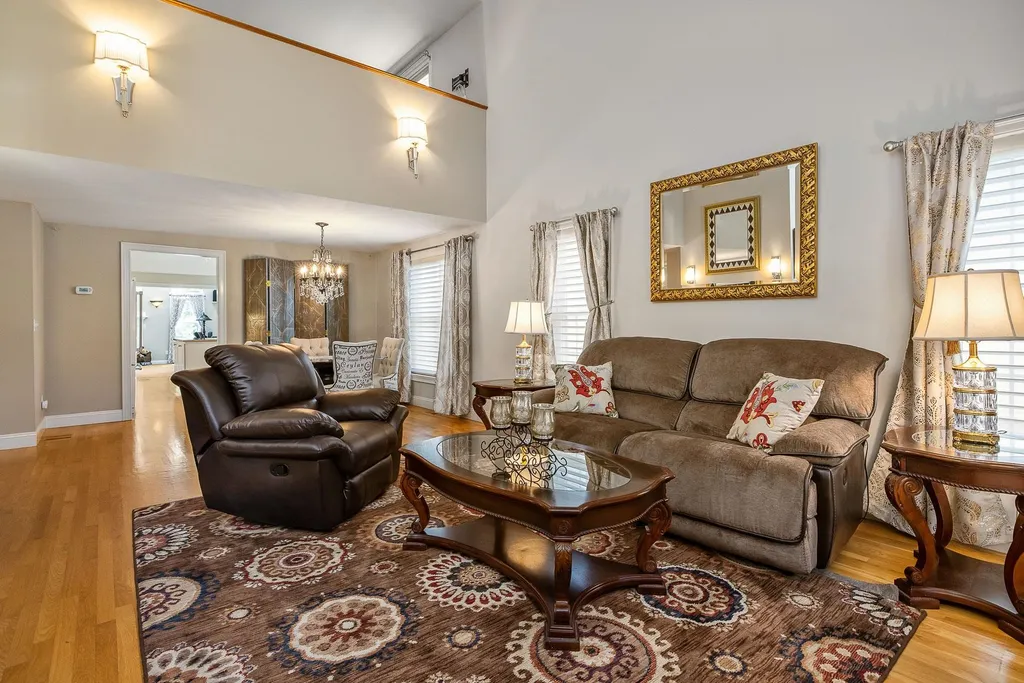 52 Hampton Meadows Hampton NH 03842