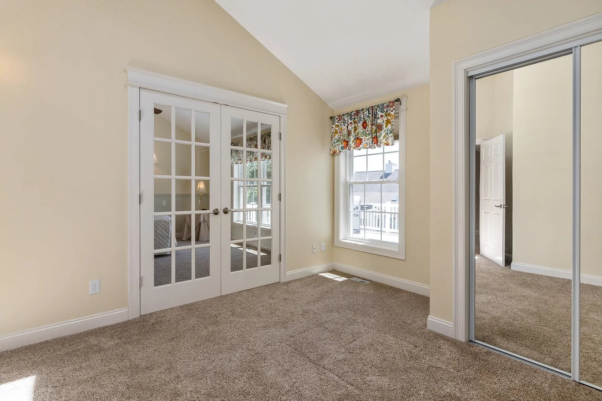 52 Hampton Meadows Hampton NH 03842