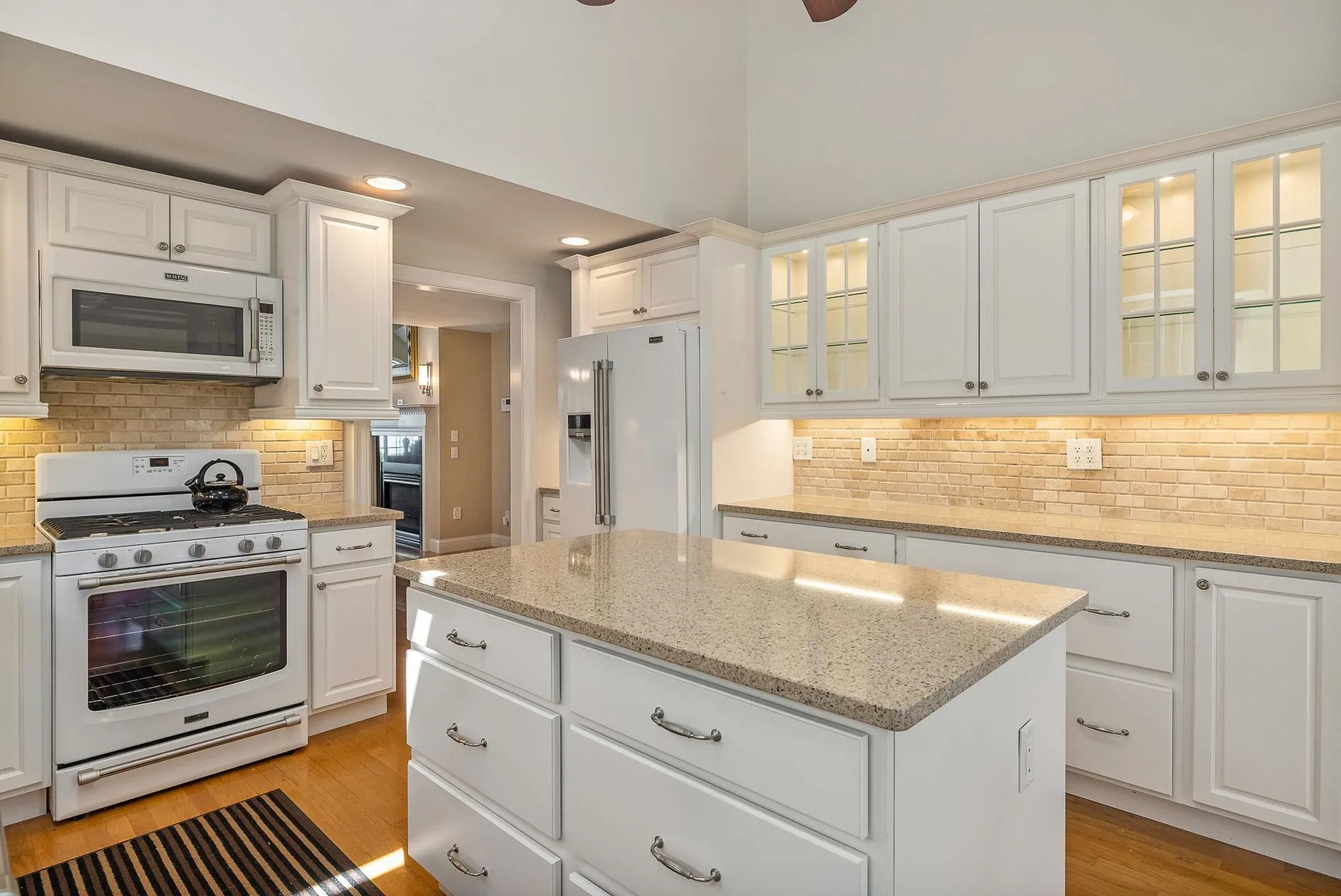 52 Hampton Meadows Hampton NH 03842