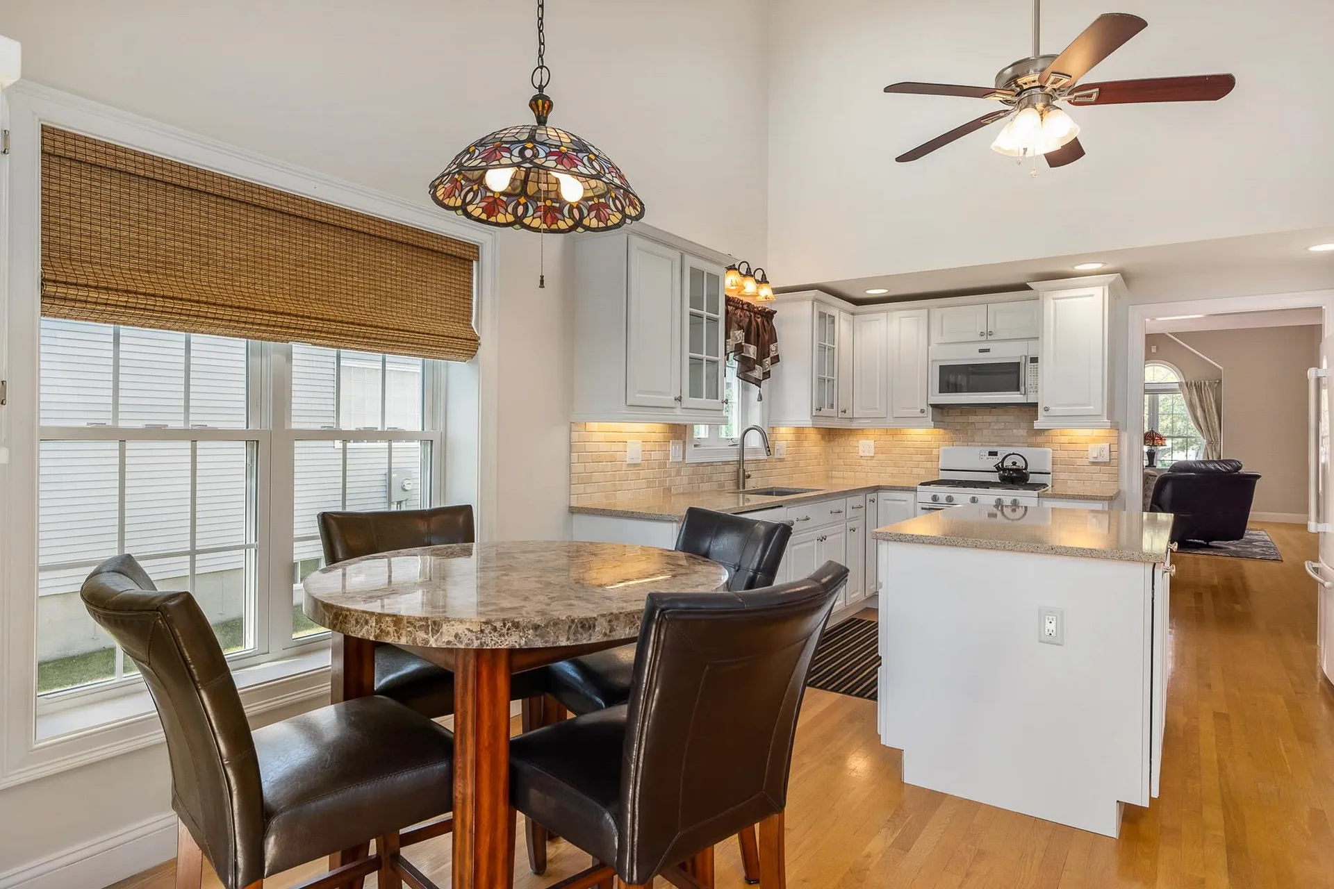52 Hampton Meadows Hampton NH 03842