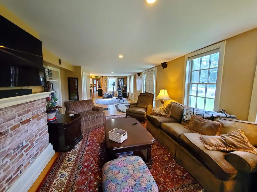 330 Canaan Street Canaan NH 03741