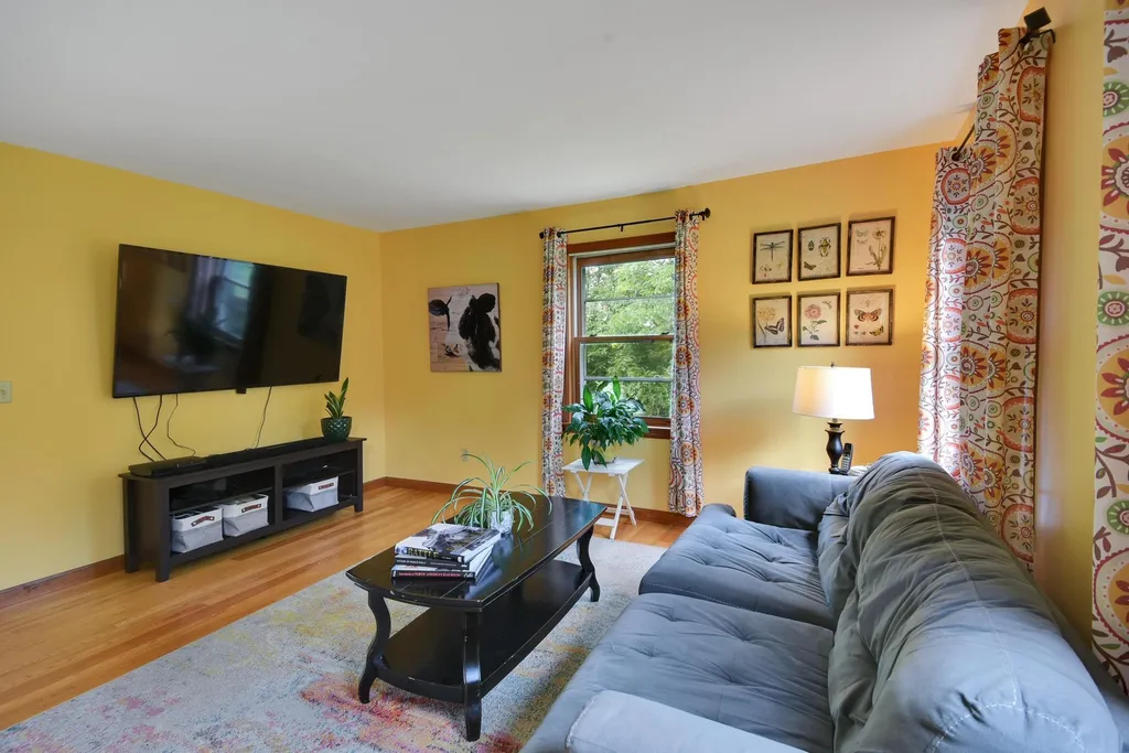 192 Depot Road Colchester VT 05446