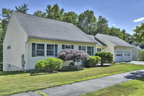 19 Newbury Lane Keene NH 03431