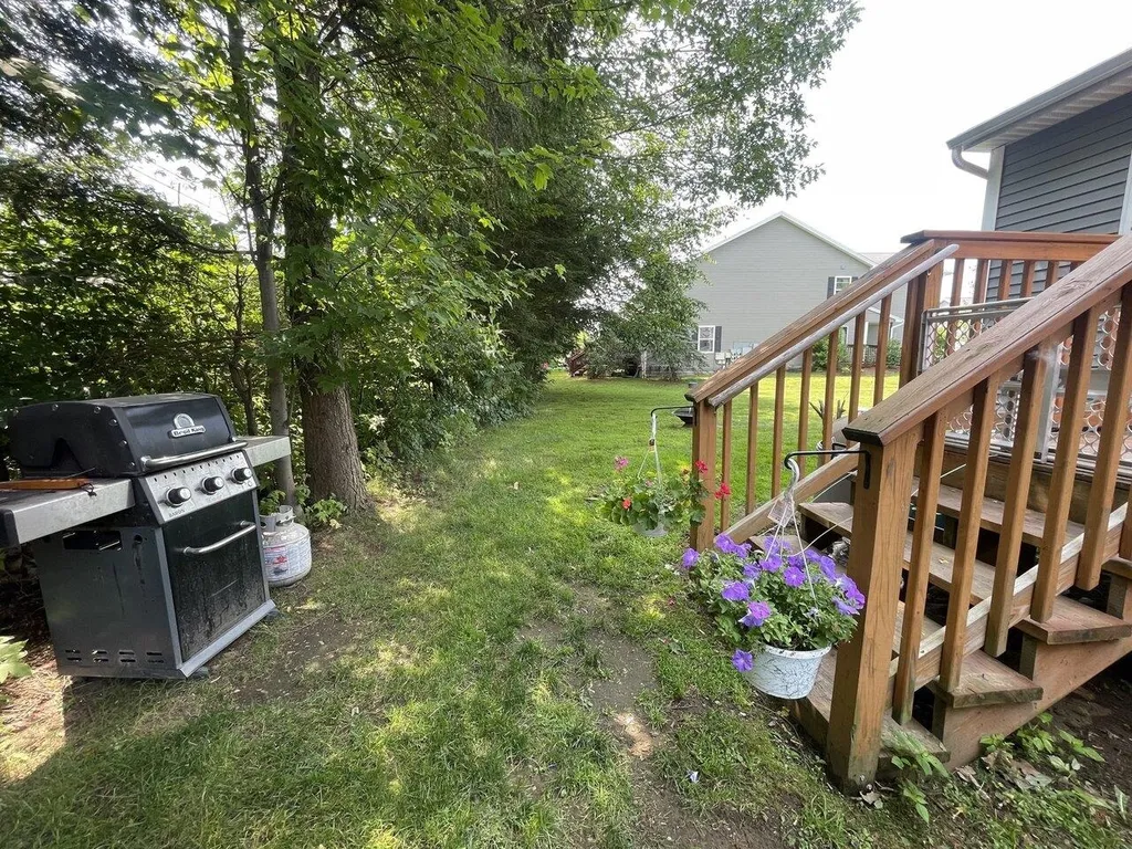 15 East Road Fairfax VT 05454