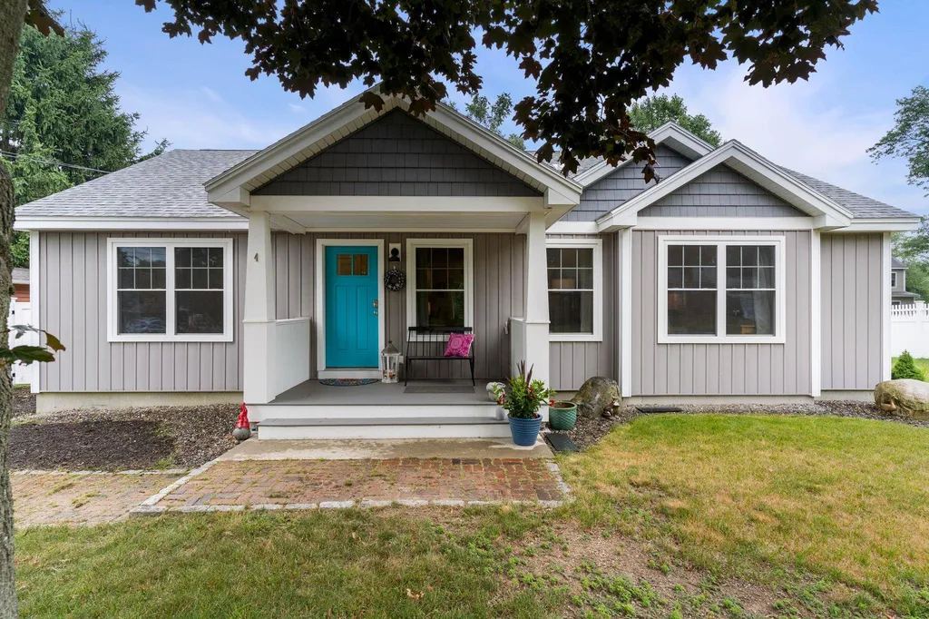 4 Huckleberry Lane Hampton NH 03842