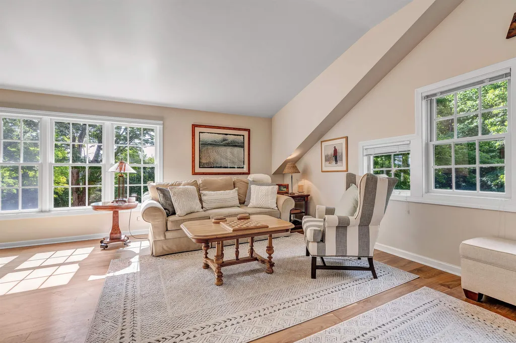 234 Allen Family Road Hartford VT 05059