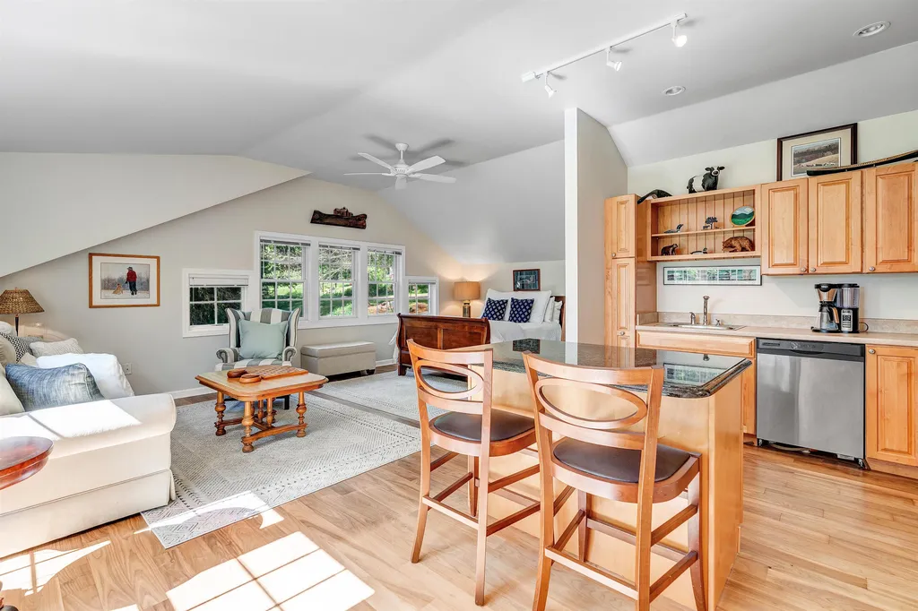 234 Allen Family Road Hartford VT 05059