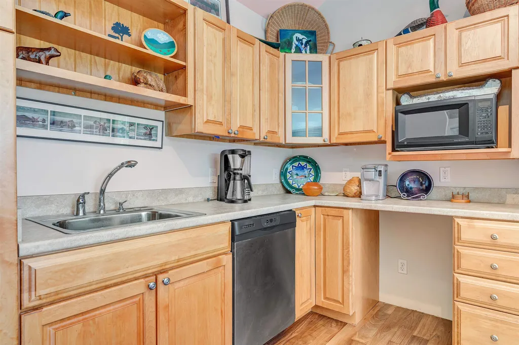 234 Allen Family Road Hartford VT 05059
