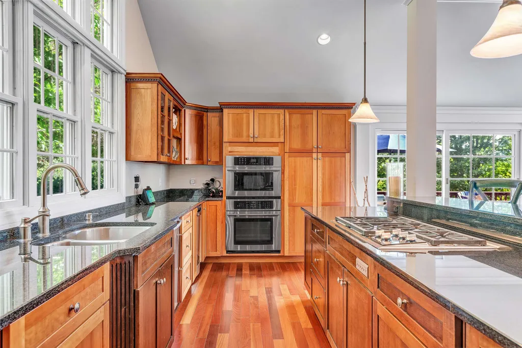 234 Allen Family Road Hartford VT 05059