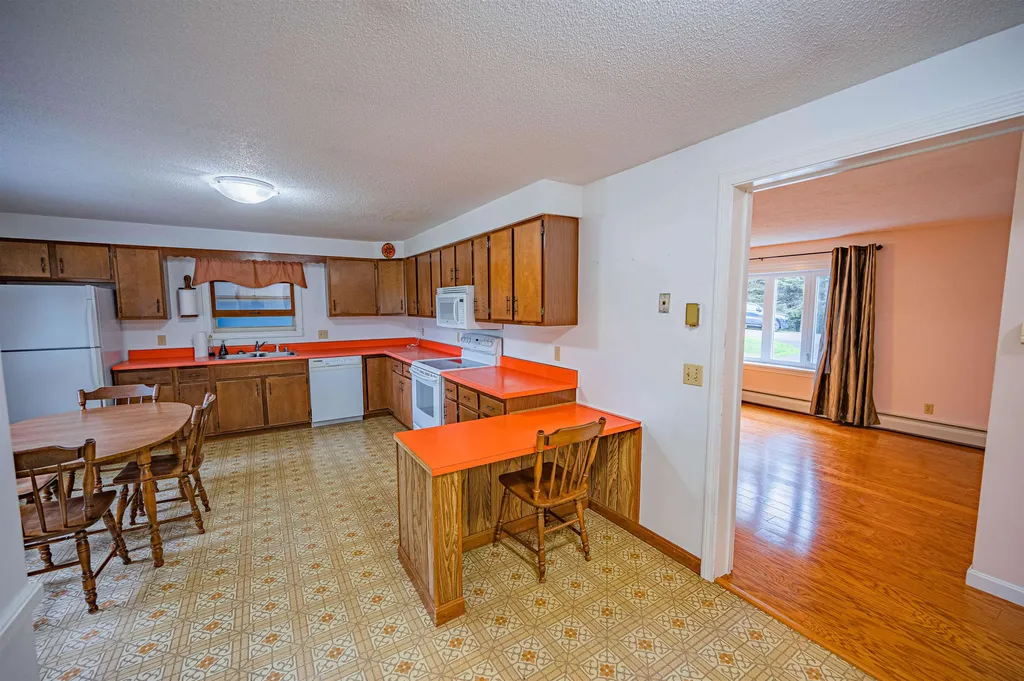 55 Silver Circle Barre Town VT 05641