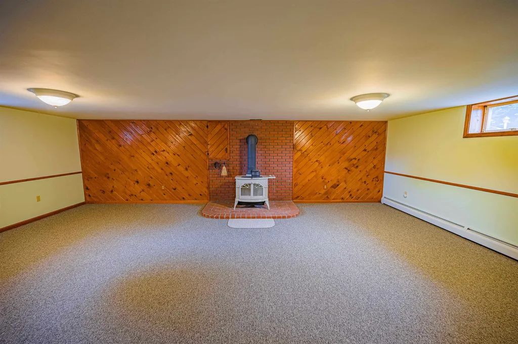 55 Silver Circle Barre Town VT 05641