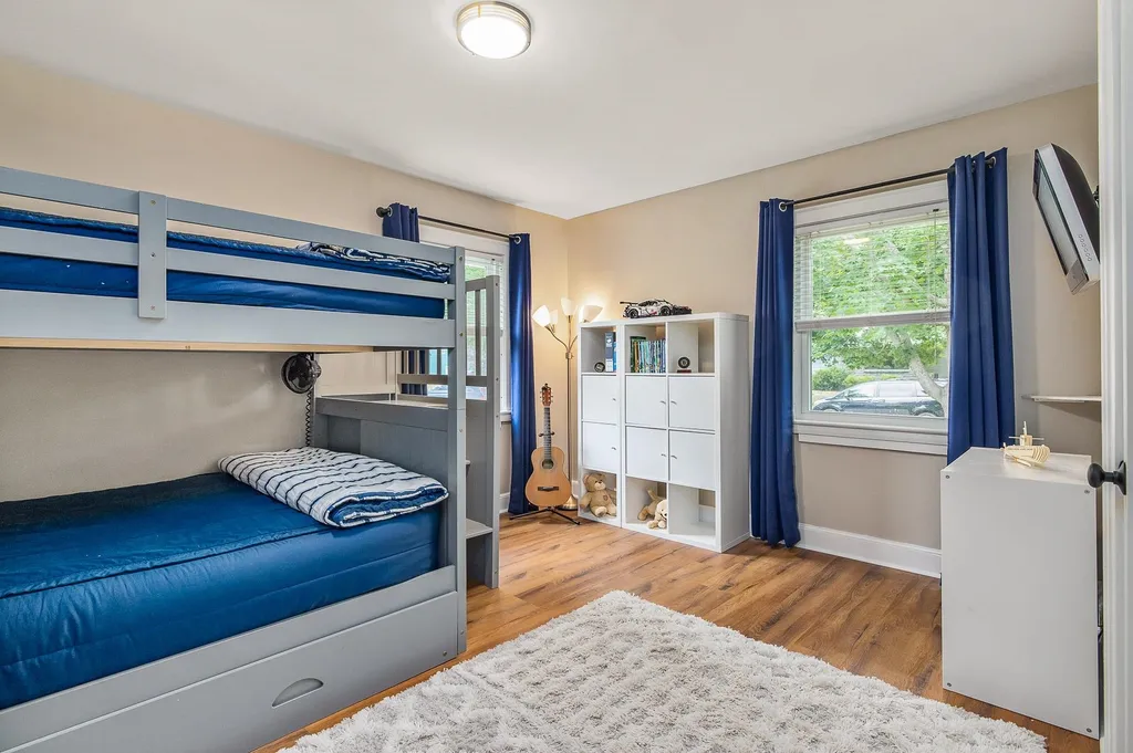 49 Fells Road Portsmouth NH 03801