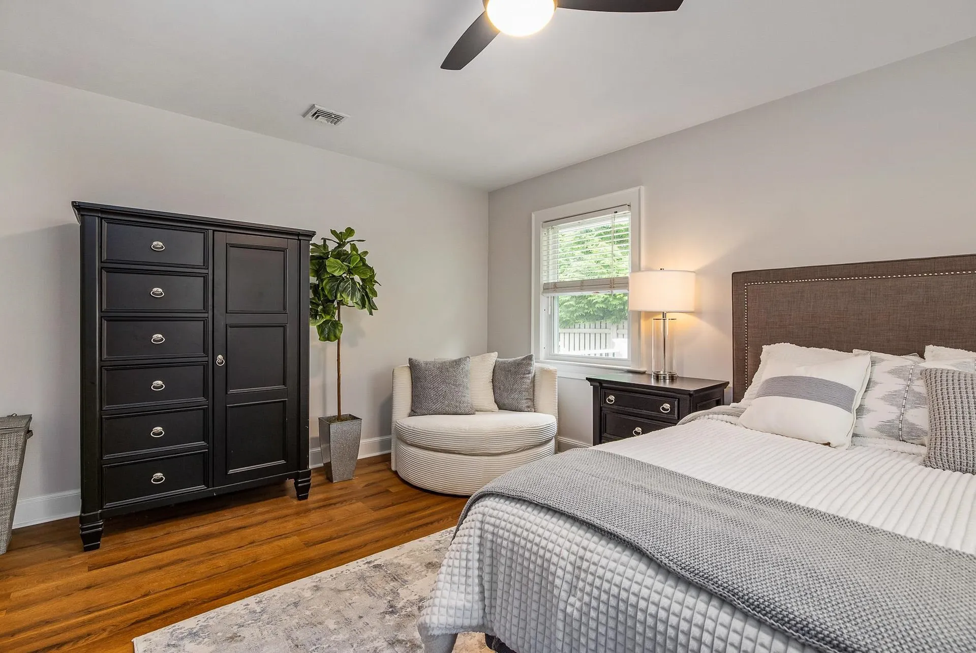 49 Fells Road Portsmouth NH 03801