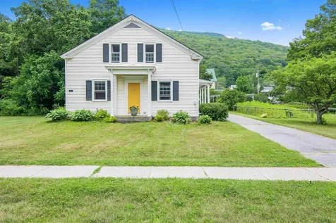52 North Street Bristol VT 05443