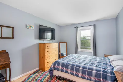 2 Saybrook Road Essex VT 05452