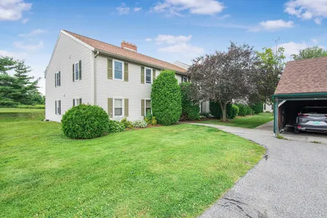 2 Saybrook Road Essex VT 05452