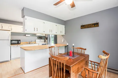 2 Saybrook Road Essex VT 05452