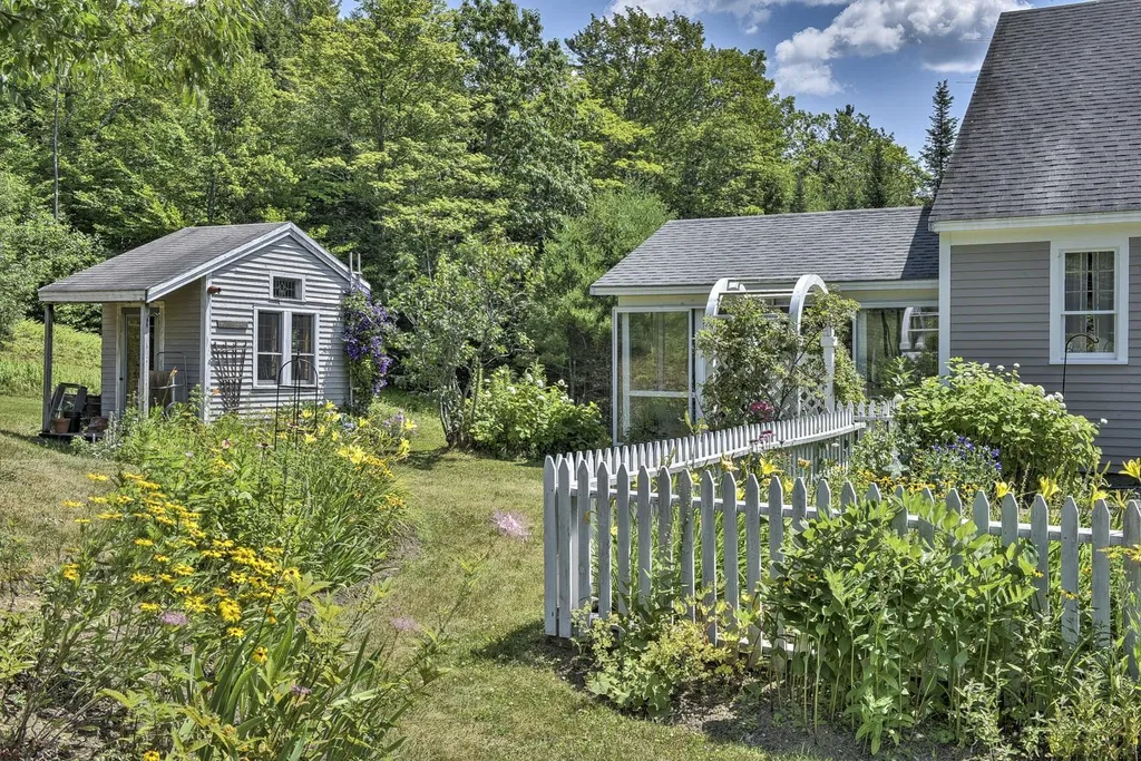 192 Apple Hill Road Sullivan NH 03445