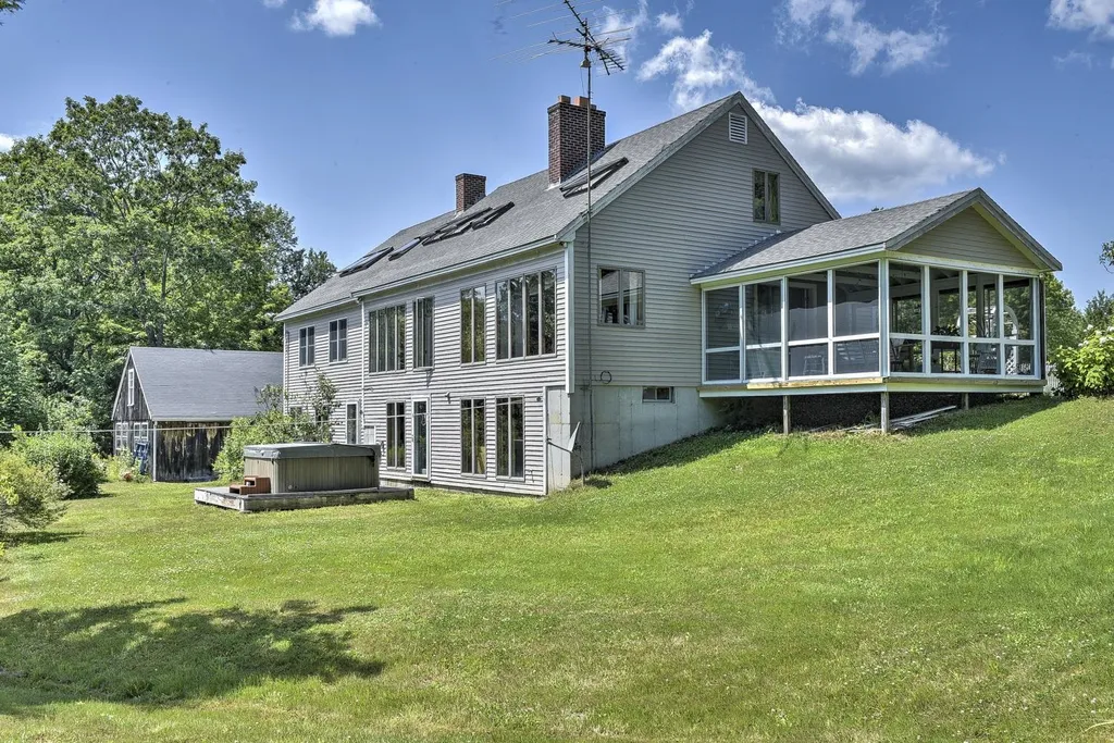 192 Apple Hill Road Sullivan NH 03445
