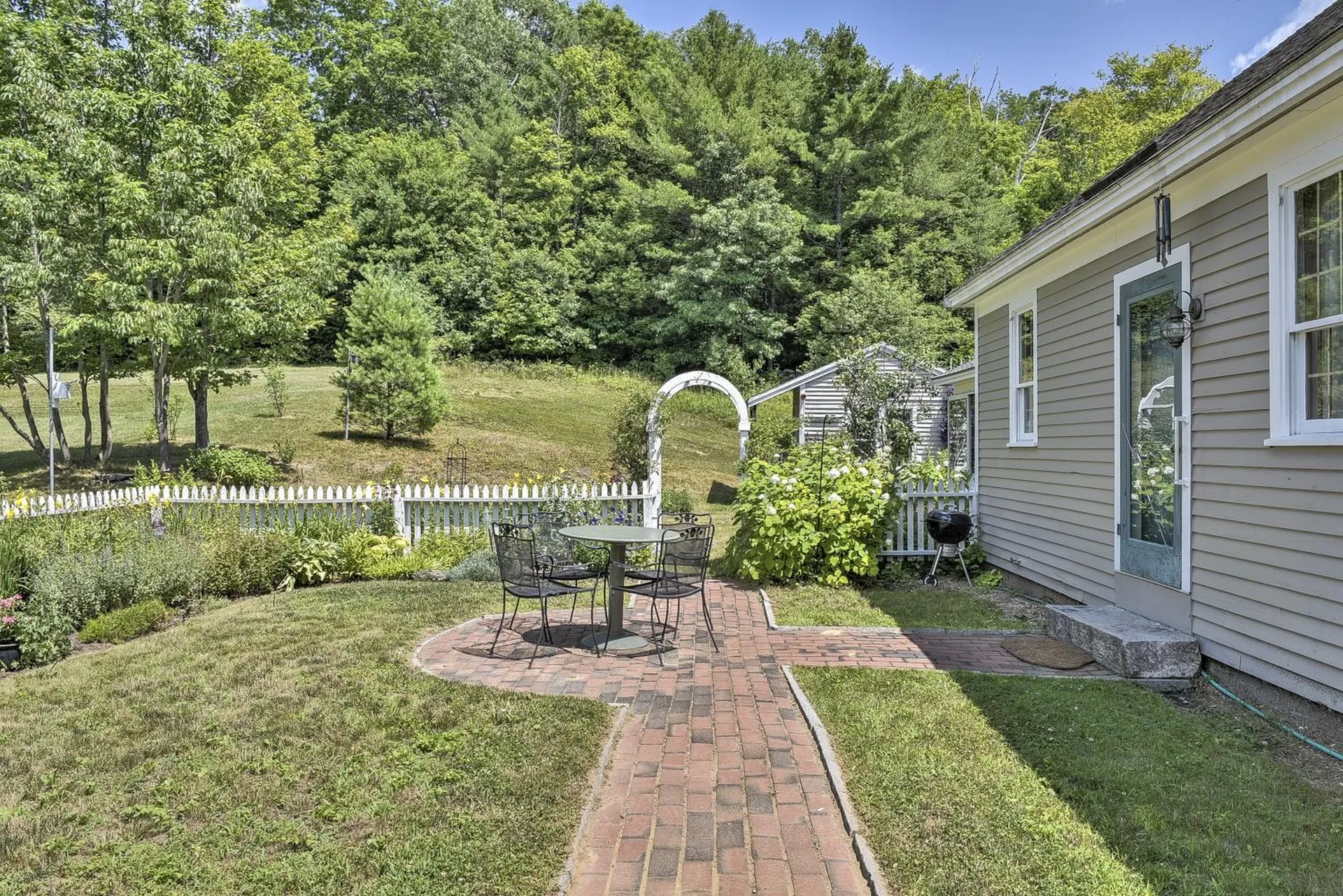 192 Apple Hill Road Sullivan NH 03445