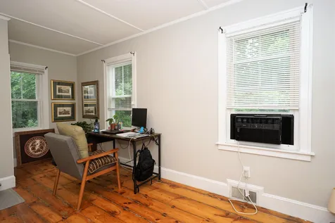 21 Perley Street Concord NH 03301