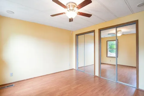 11 Sandpiper Path North Hampton NH 03862
