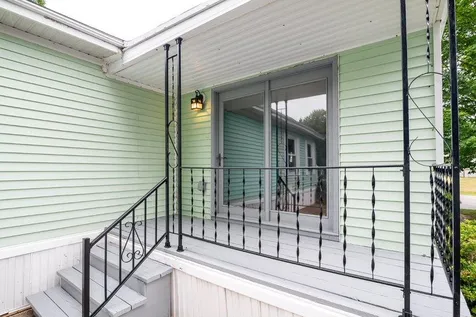 11 Sandpiper Path North Hampton NH 03862