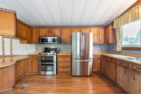 11 Sandpiper Path North Hampton NH 03862