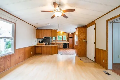 11 Sandpiper Path North Hampton NH 03862