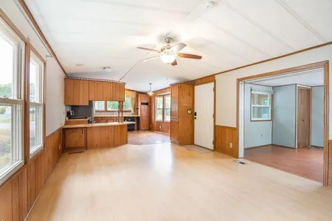 11 Sandpiper Path North Hampton NH 03862