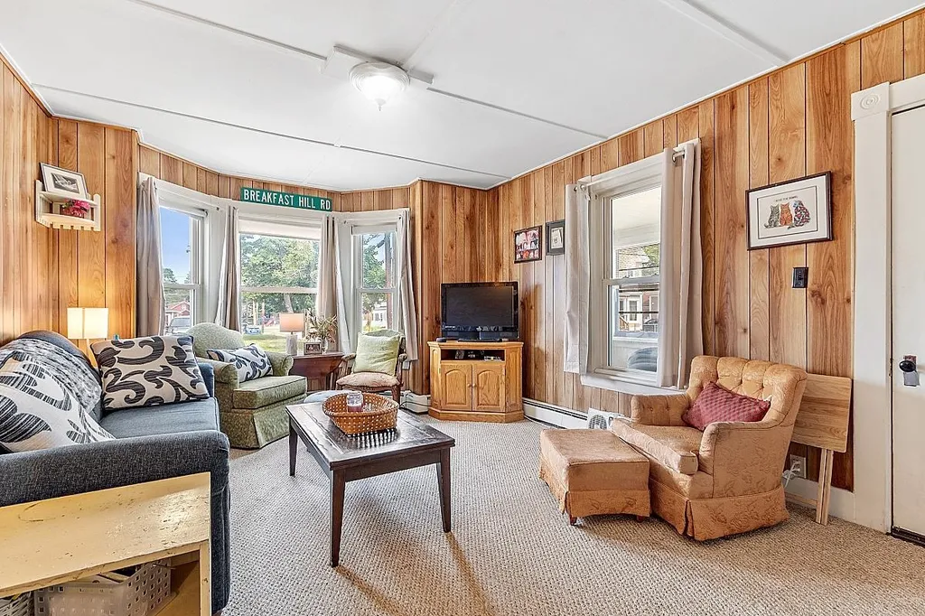 50 Pine Street Rochester NH 03867