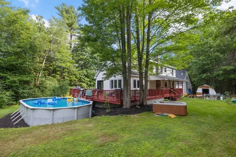 14 Fairfield Run Barnstead NH 03225