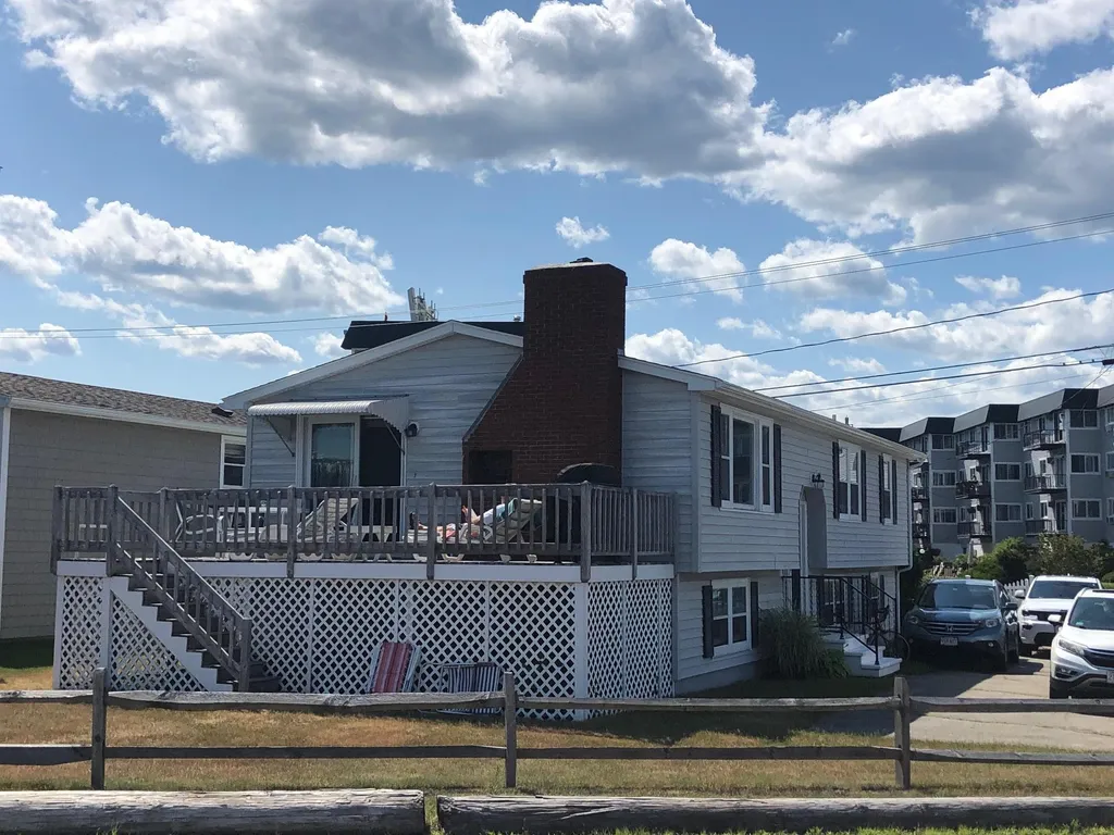 189 Kings Highway Hampton NH 03842