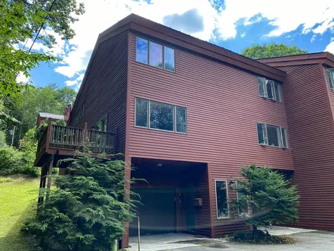 23 Robin Way Brattleboro VT 05301