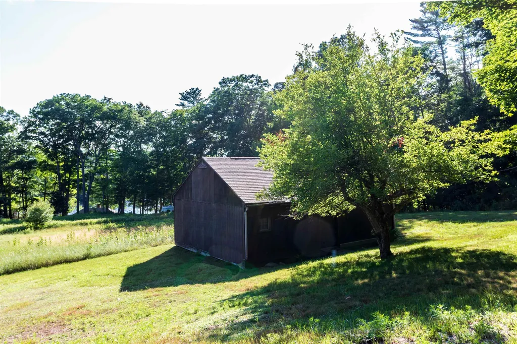 432 Narrows Road Barnstead NH 03225