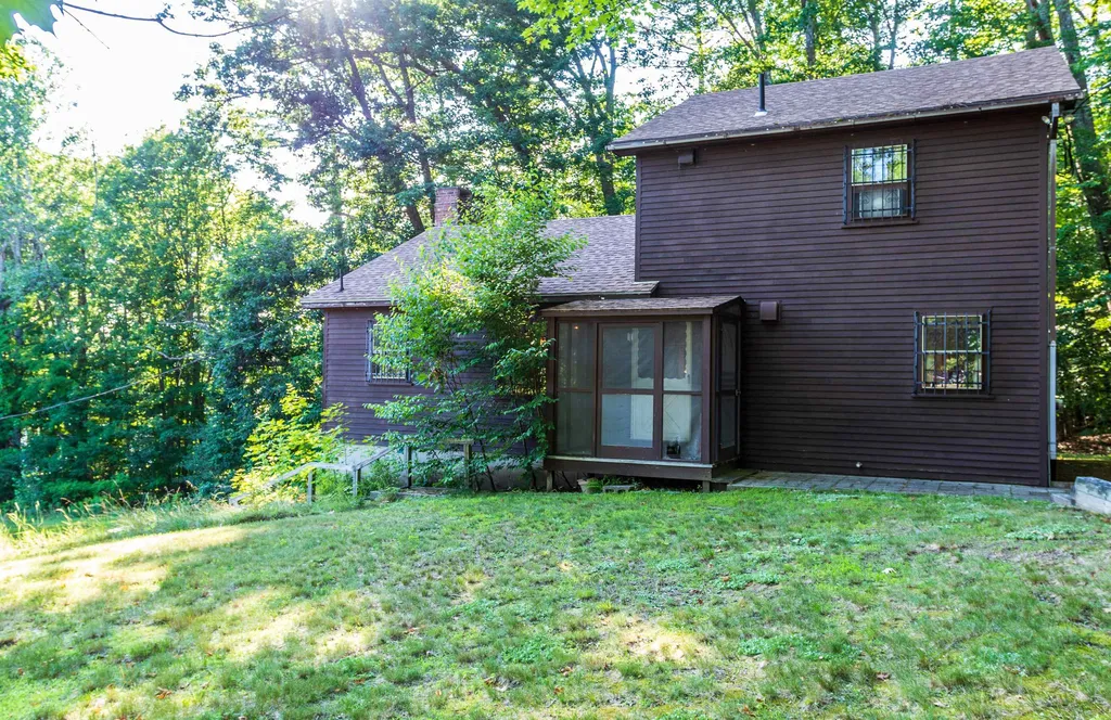 432 Narrows Road Barnstead NH 03225