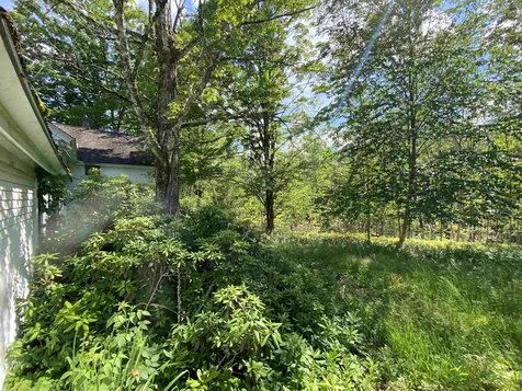 37 Frescoln Road Wentworth NH 03282