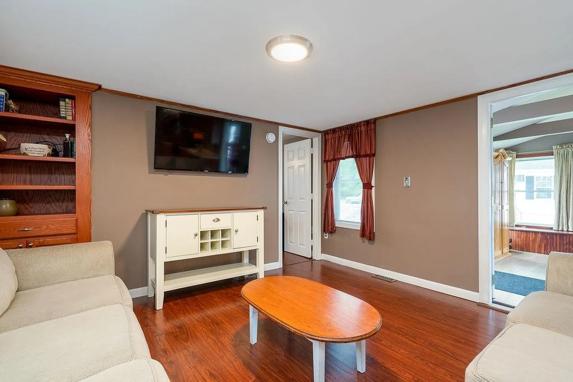 8 Glenn Drive Allenstown NH 03275