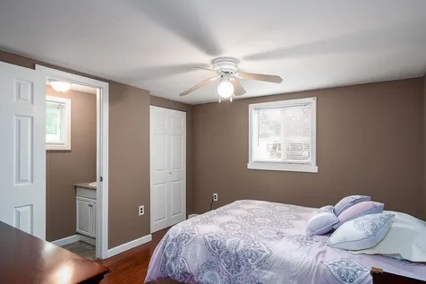 8 Glenn Drive Allenstown NH 03275