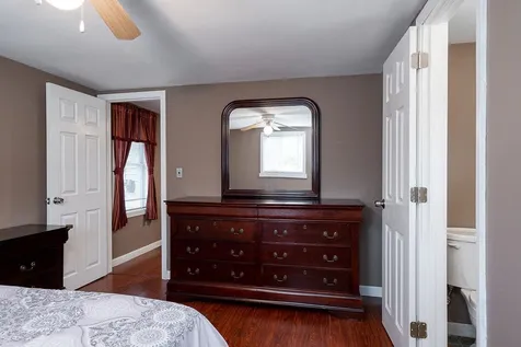8 Glenn Drive Allenstown NH 03275