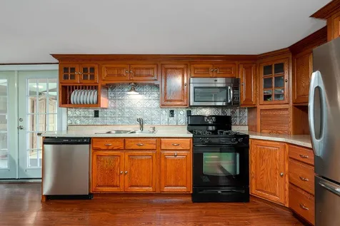 8 Glenn Drive Allenstown NH 03275