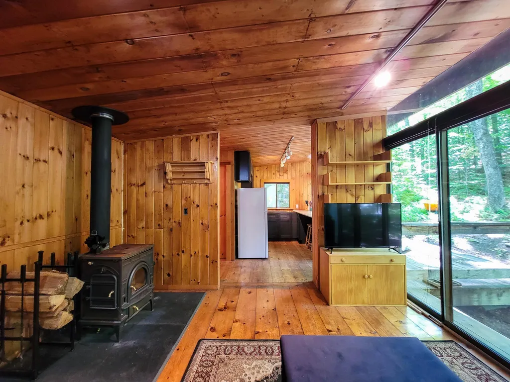 42 Emerson Road Topsham VT 05076